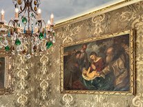 Historisches Gemälde im Turmzimmer Louise der Suite Nachtigall im Schloss Seeburg